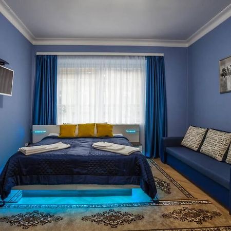 Luxury Air-Conditioned Family Apartment Spitalska Old Town Братислава Екстер'єр фото